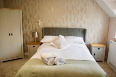 Rose-gold-show-room-bed